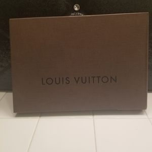 Louis Vuitton gift box